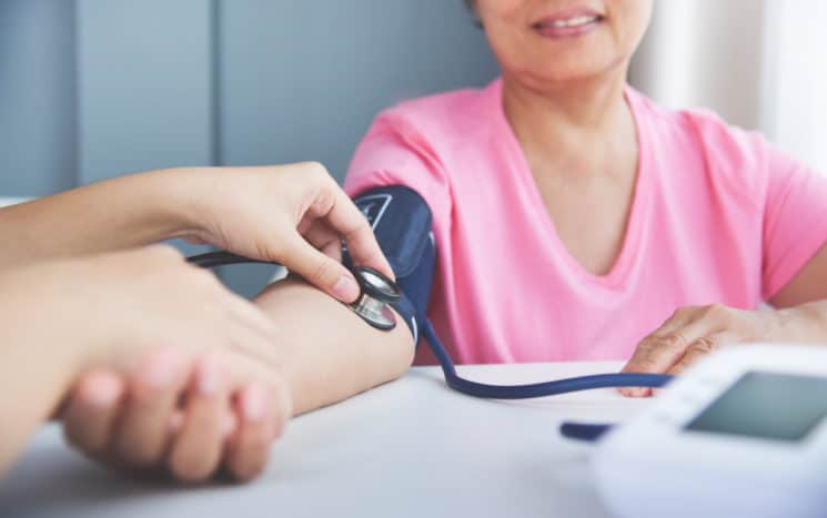 važno je provjeriti normalan krvni tlak
