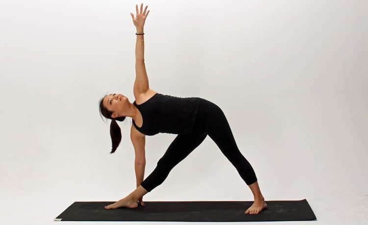 trokut yoga poza